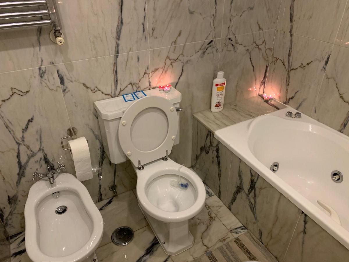 Quarto Com Banheiro Privativo * Lissabon